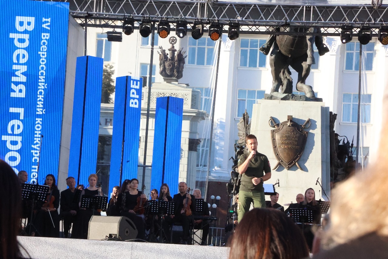 «Армии необходимо вернуть должное уважение, внимание и любовь народа»