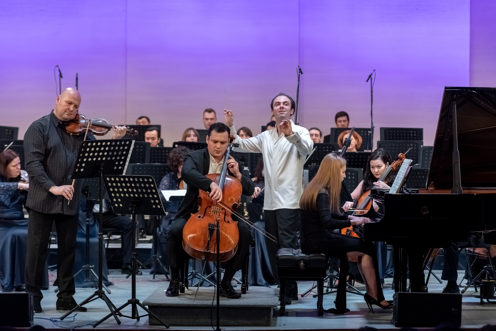 Национальный симфонический оркестр РБ завершил III Зимний фестиваль новогодней программой
