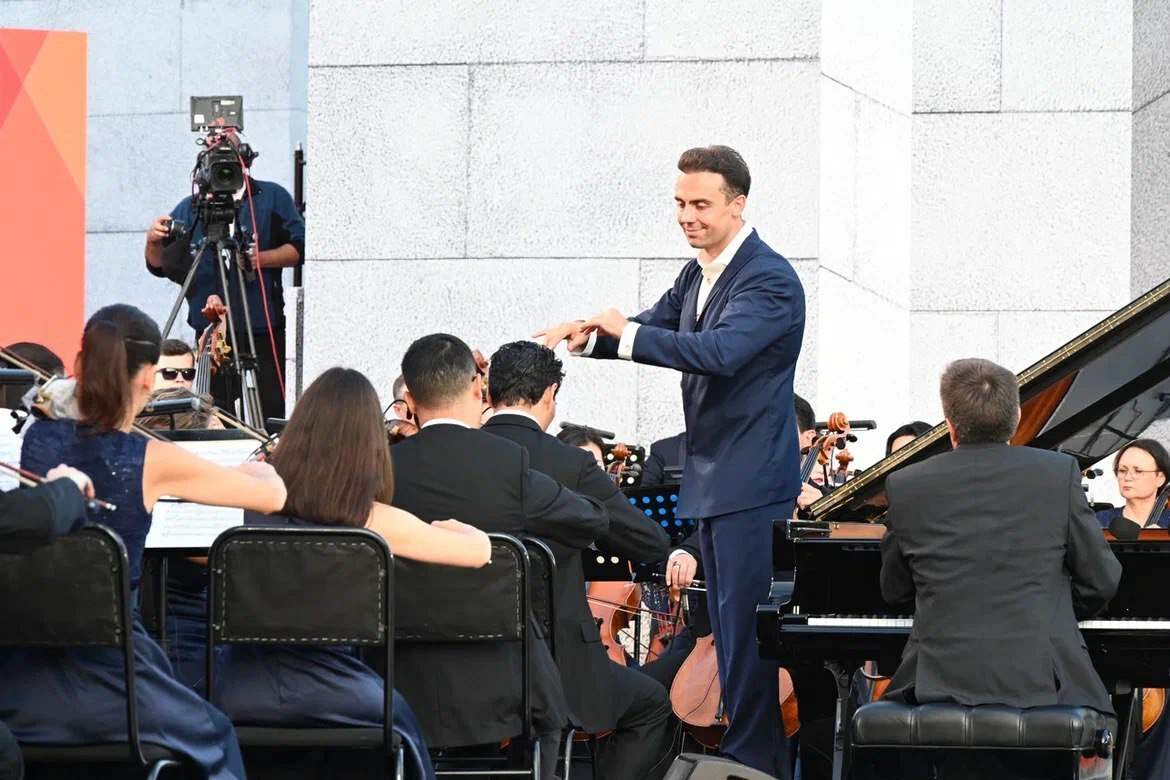 Британский пианист-виртуоз Фредерик Кемпф рассказал о музыке