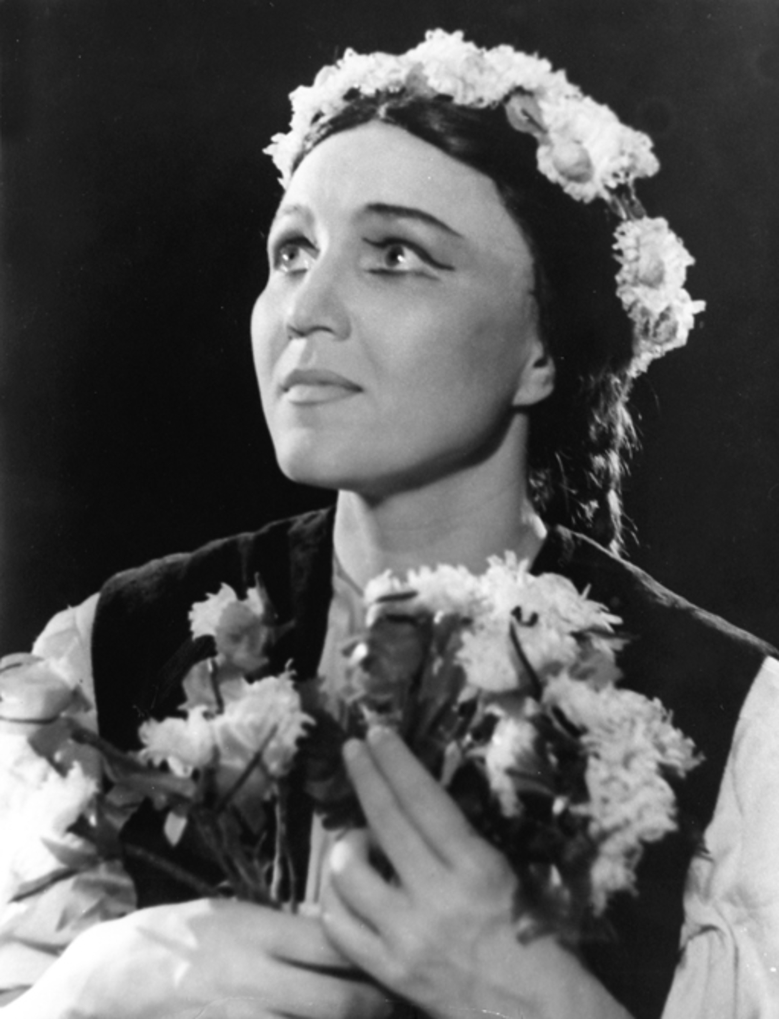 «Толгонай и земля:  две матери против войны»