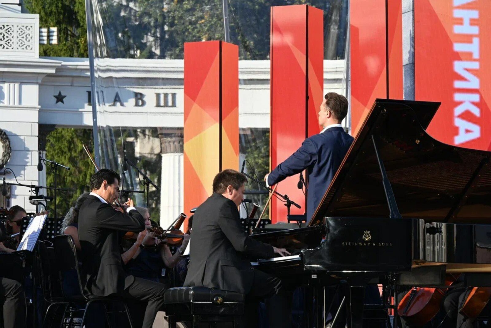 Британский пианист-виртуоз Фредерик Кемпф рассказал о музыке