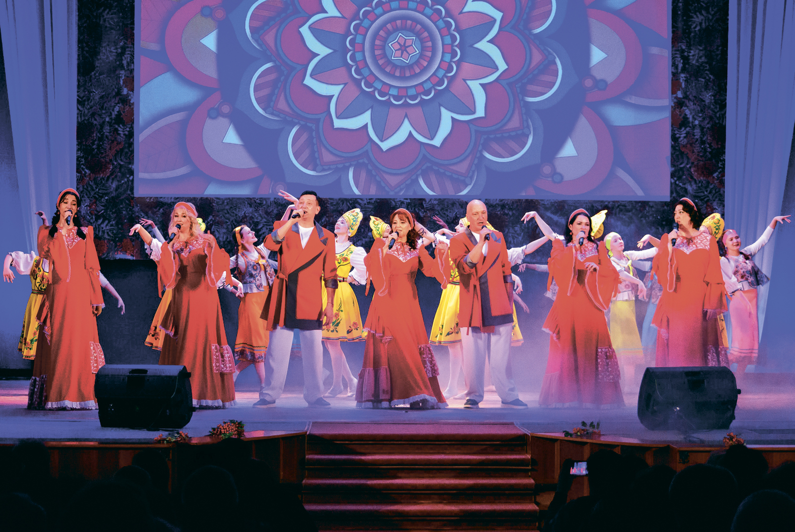 Рябиновые бусы