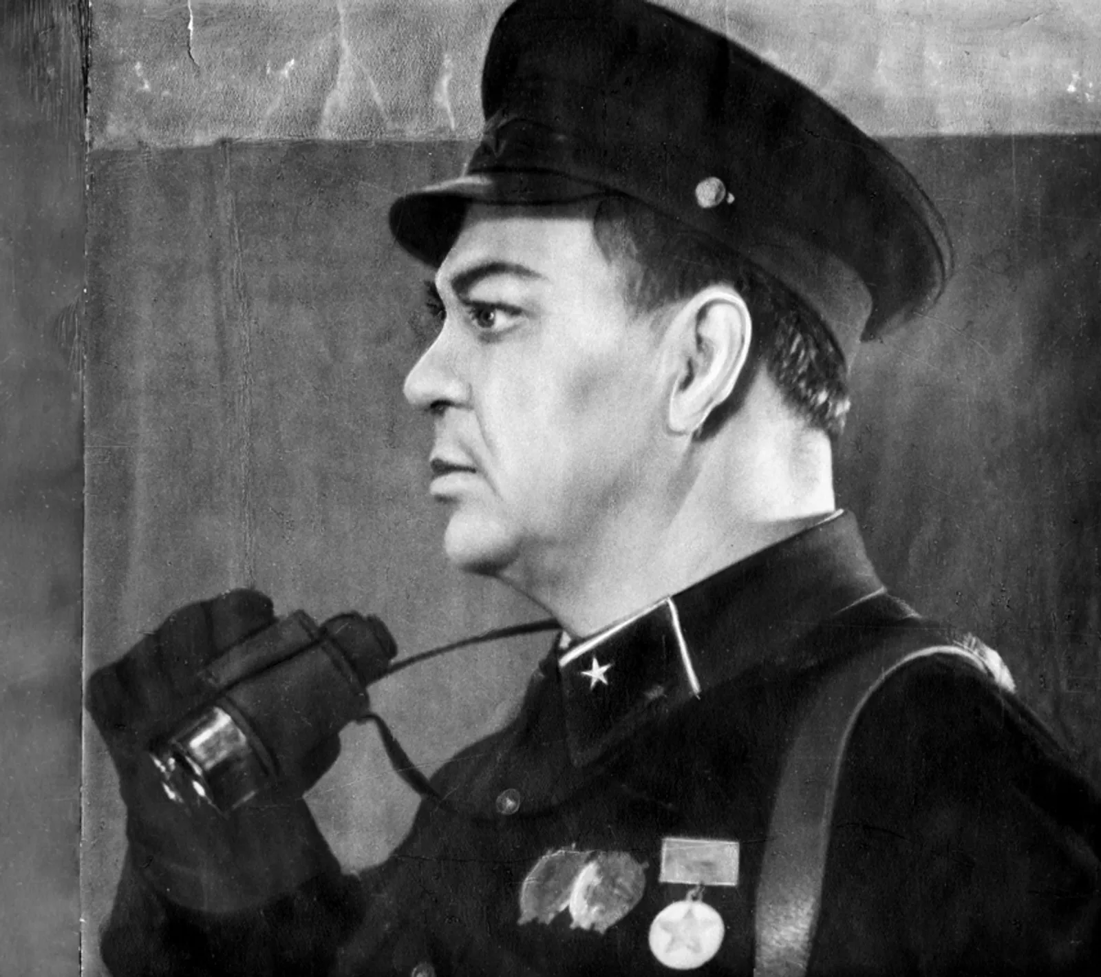 В ОЖИДАНИИ ПРАВДЫ