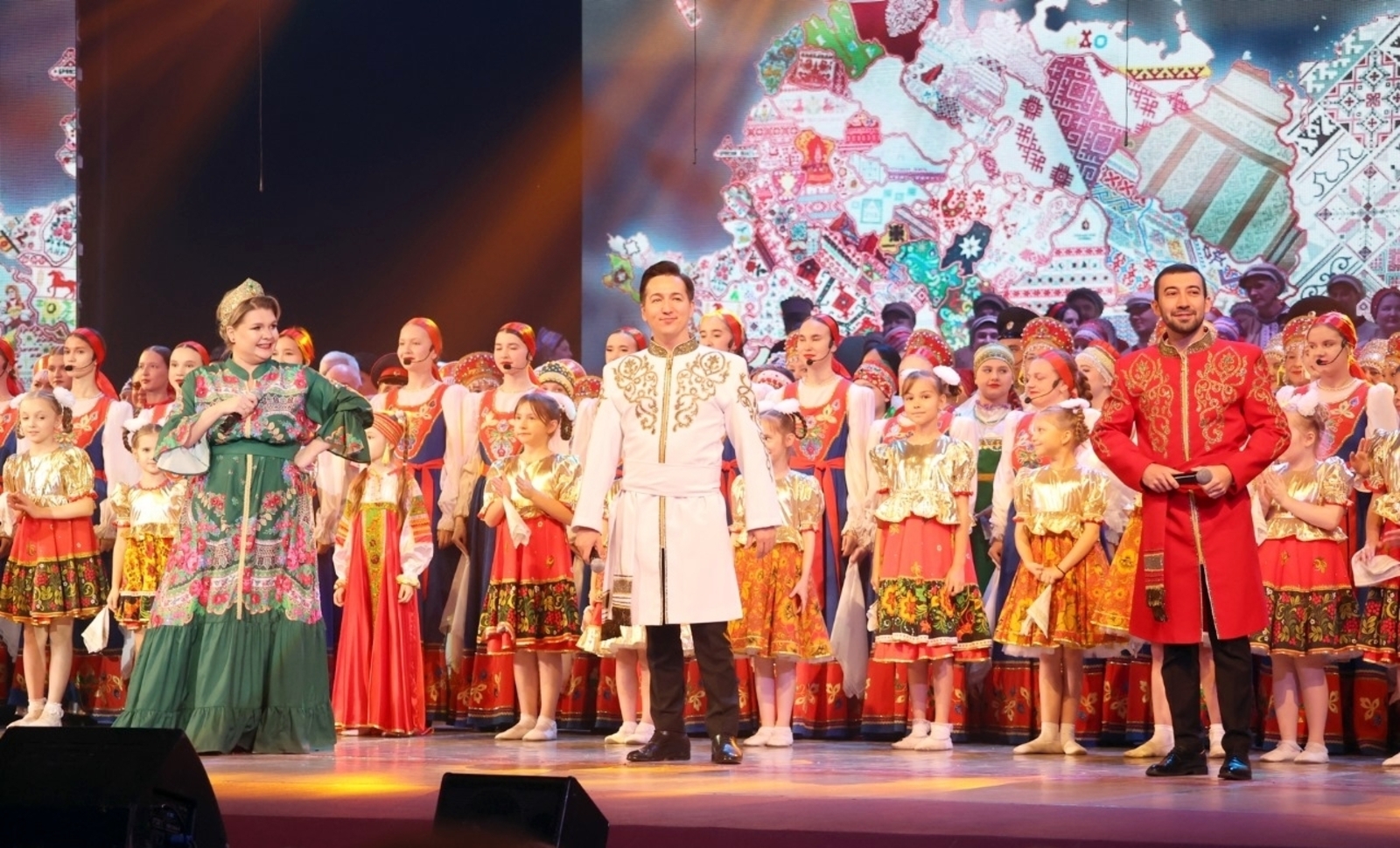 В Городском Дворце культуры состоялся XII фестиваль «Русская песня»