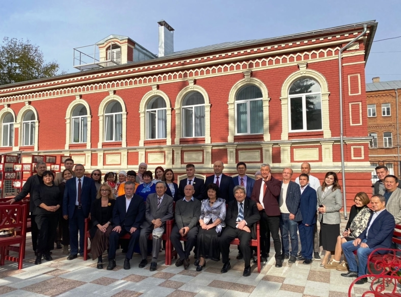 Союзы писателей и журналистов Башкирии провели круглый стол «В единстве – сила»